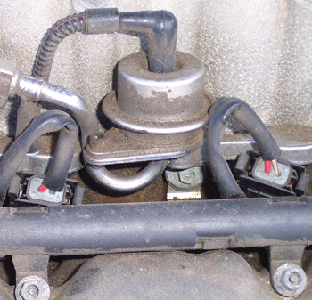 A Ford pressure regulator.