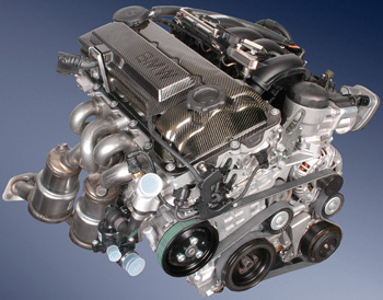 Engine Series: Lining Up I-6 Engine Service